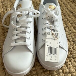 adidas Stan Smith White Gold Metallic shoes women’s size 9